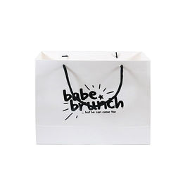 comprare L'abitudine bianca di colore ha stampato i sacchi di carta per i cosmetici/profumo/indumenti fabbricazione online